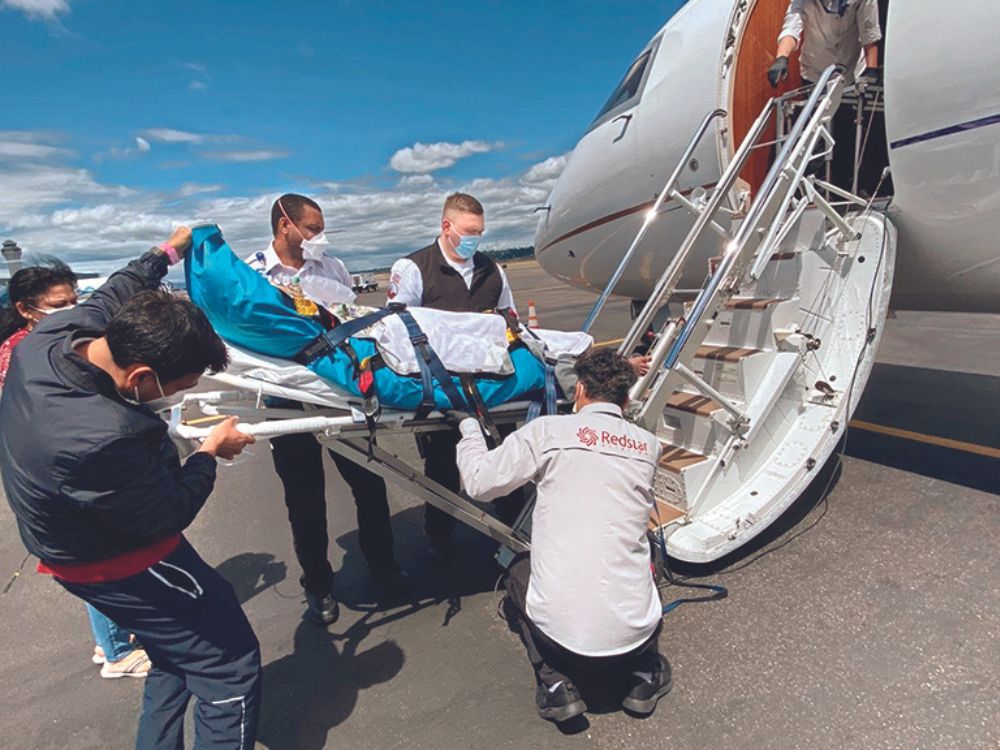 Air ambulance patient transfer